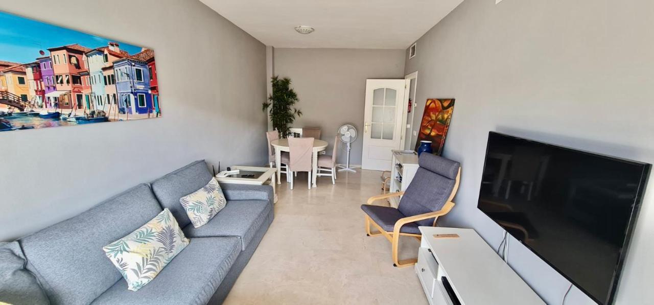 28 Mikonos Playa In Puerto De La Duquesa 2 Bed 2 Bath Apartment Ideally Located To The Beach & Marina Castillo de Sabinillas Dış mekan fotoğraf